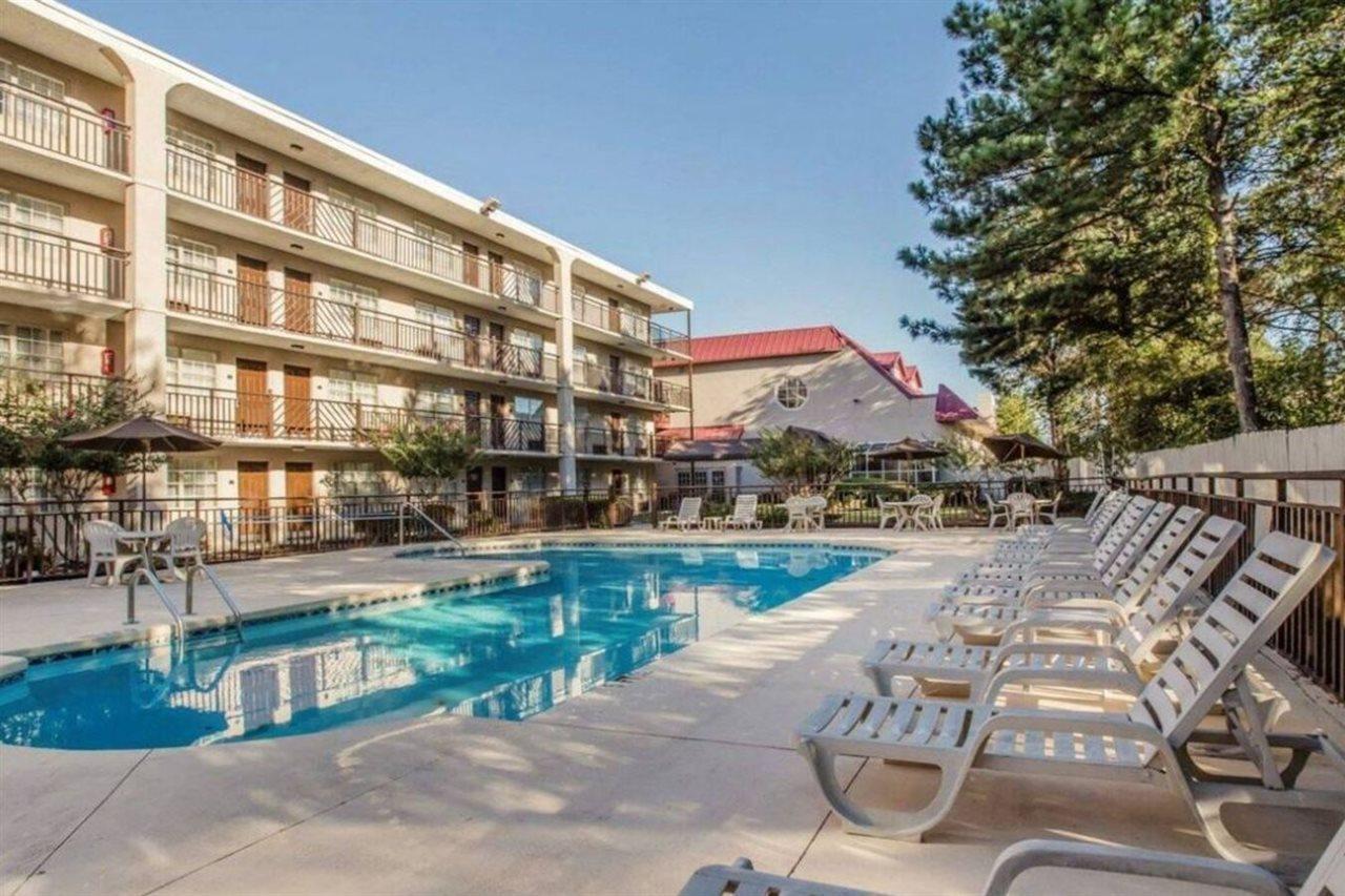 Clarion Suites 奧古斯塔 外观 照片