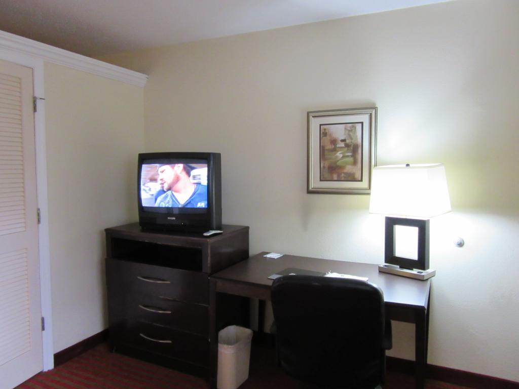 Clarion Suites 奧古斯塔 客房 照片