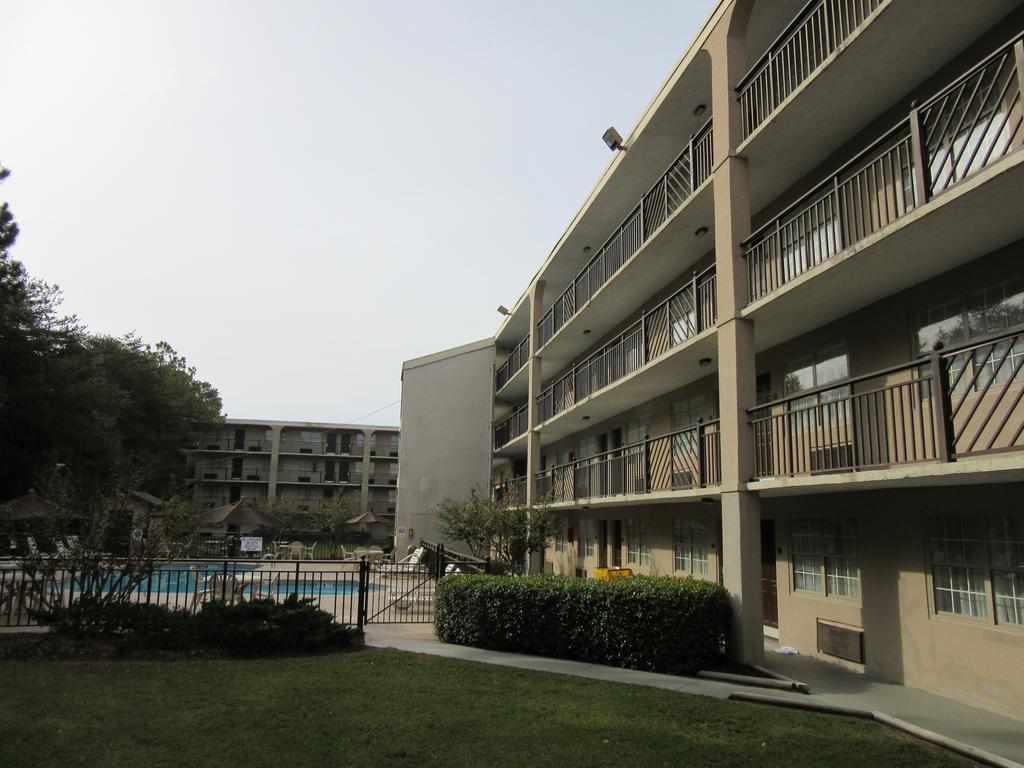 Clarion Suites 奧古斯塔 外观 照片