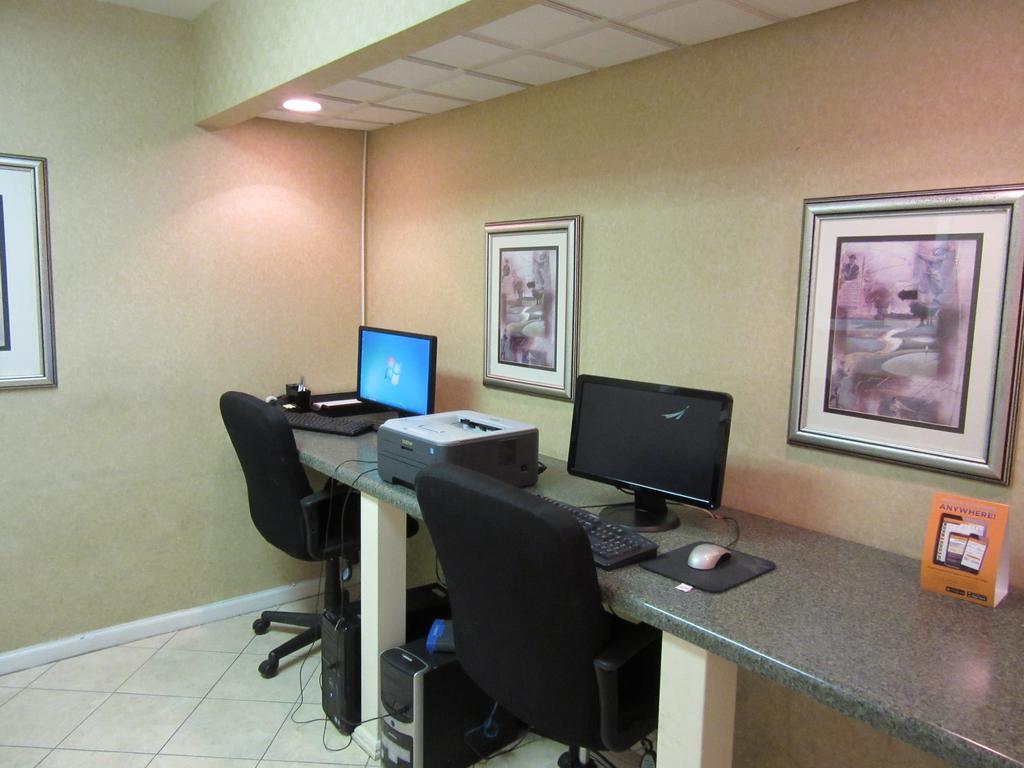 Clarion Suites 奧古斯塔 外观 照片